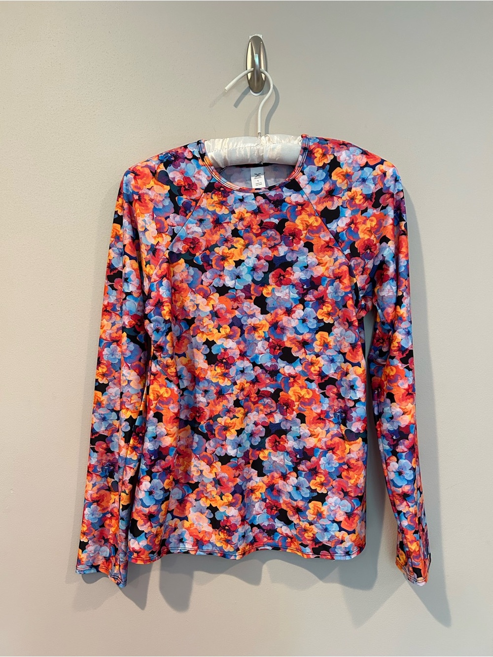 Like New Xersion Floral Long Sleeve swim shirt/rash guard  size Lg